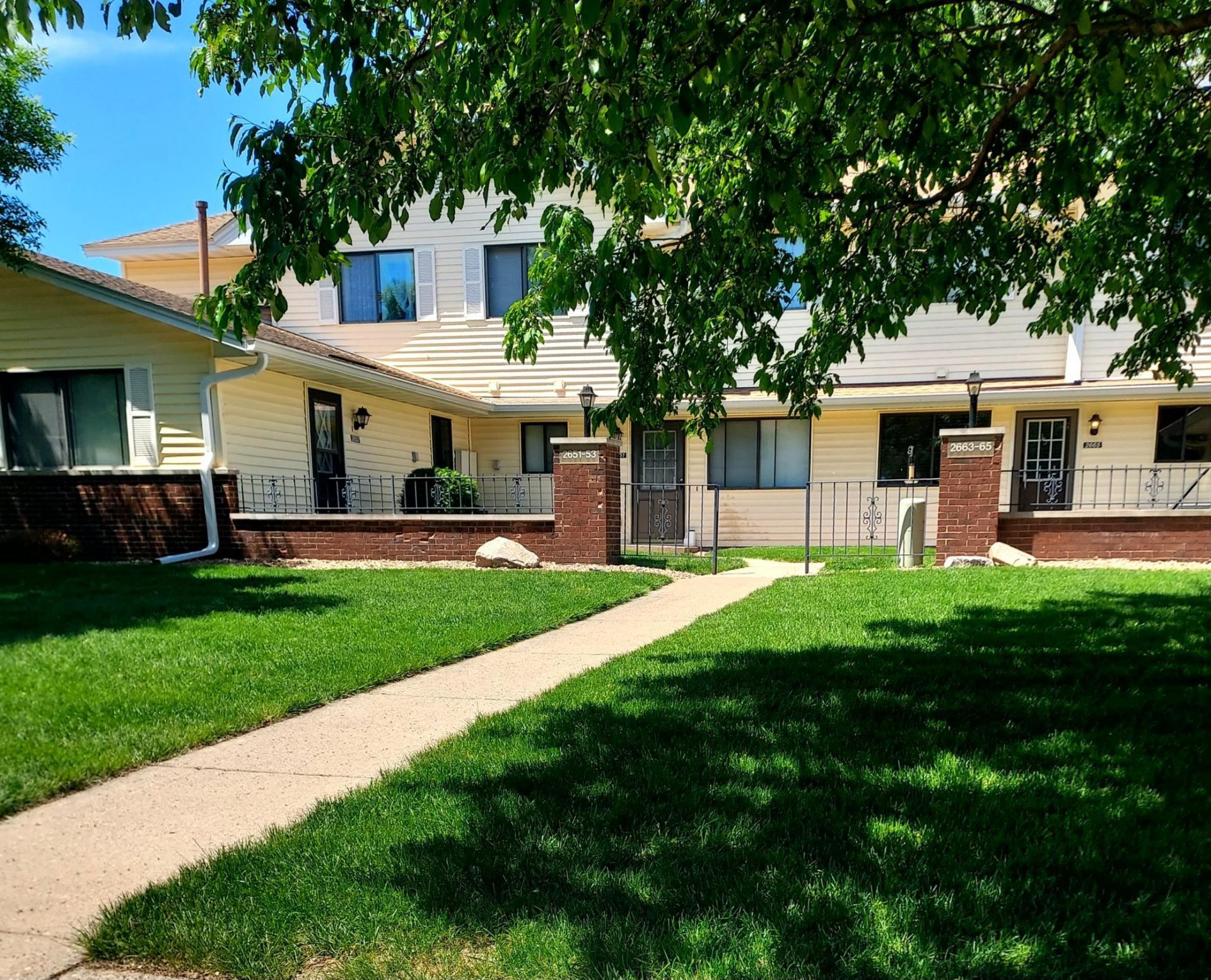 2653 Brookdale Lane, Brooklyn Park, MN 55444 Main Photo