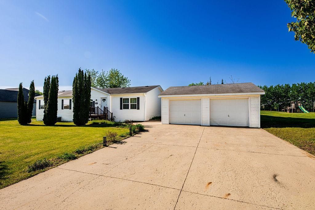 416 Ridge Crest Drive , Pelican Rapids, MN 56572 Main Photo