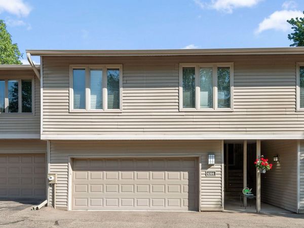 6304 Falcon Court, Edina, MN 55436
