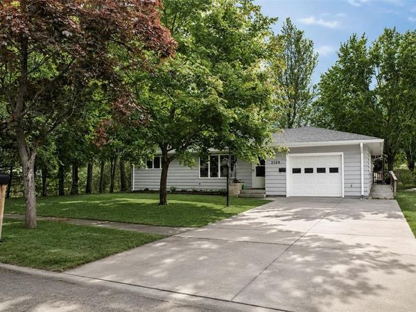 2509 Blakeley Avenue, Eau Claire, WI 54701