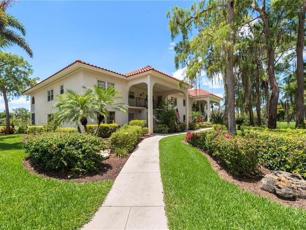 1055 Forest Lakes DR, Unit D114, NAPLES, FL 34105