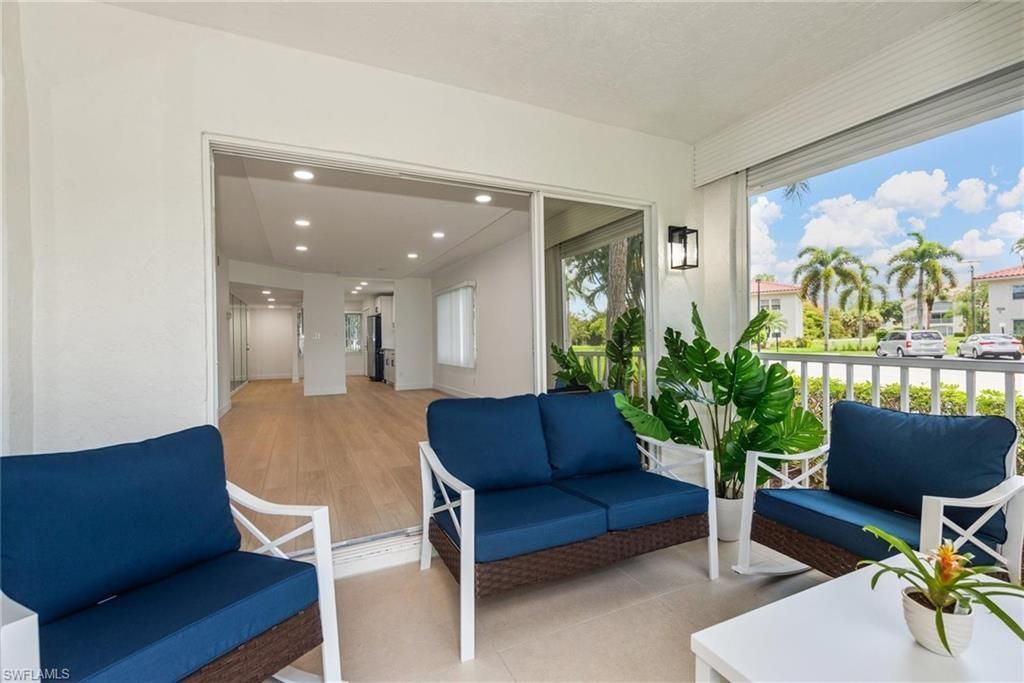 1055 Forest Lakes Dr, Unit D114, Naples, FL 34105 Photo