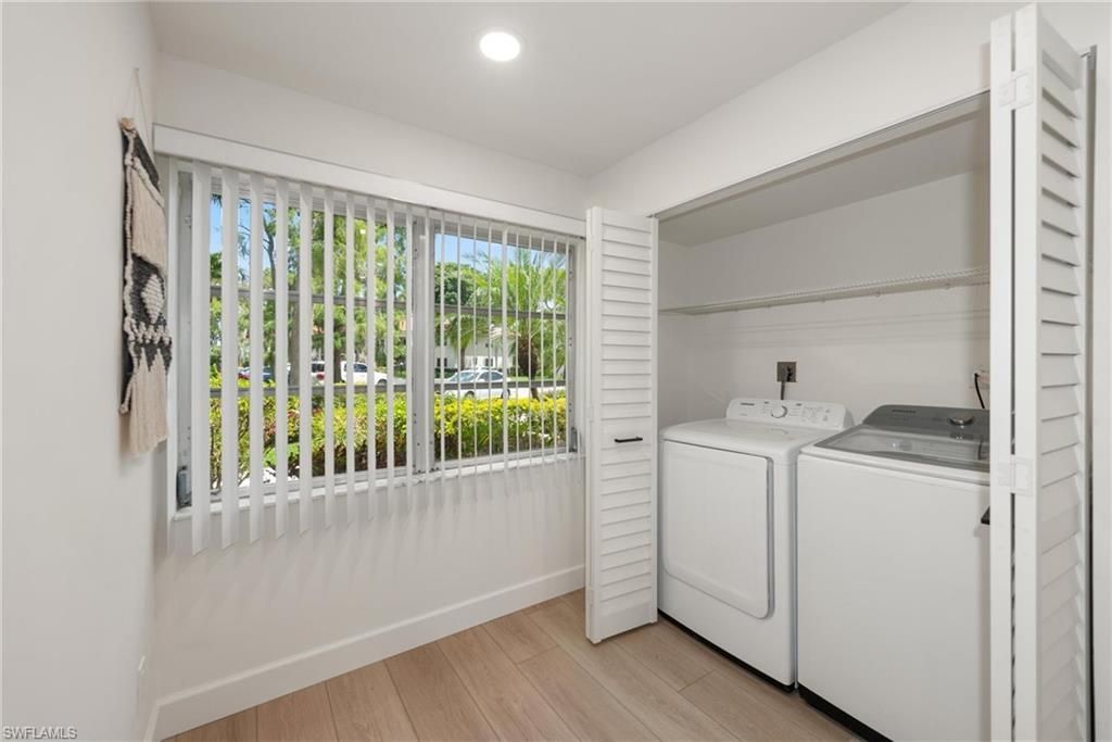1055 Forest Lakes Dr, Unit D114, Naples, FL 34105 Photo
