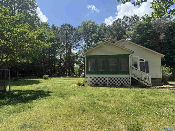 70 Shady Lane, Somerville, AL 35670
