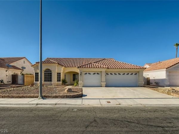 5228 Camino Del Rancho , Las Vegas, NV 89130