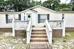 758 Maple Street  photo 4