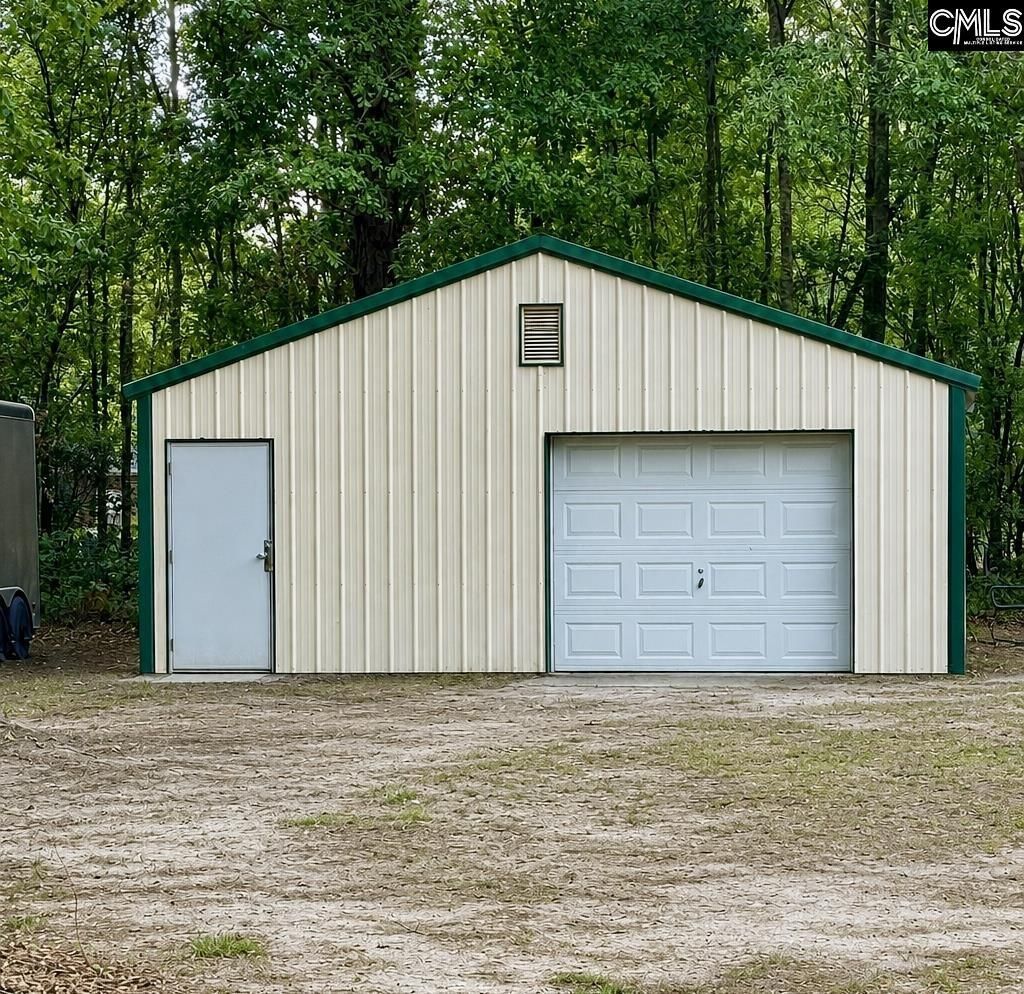 758 Maple Street  Photo 43