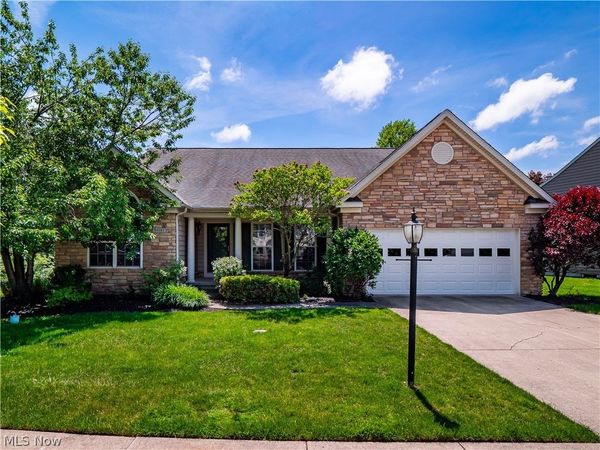 39183 Woodland Trail , Avon, OH 44011