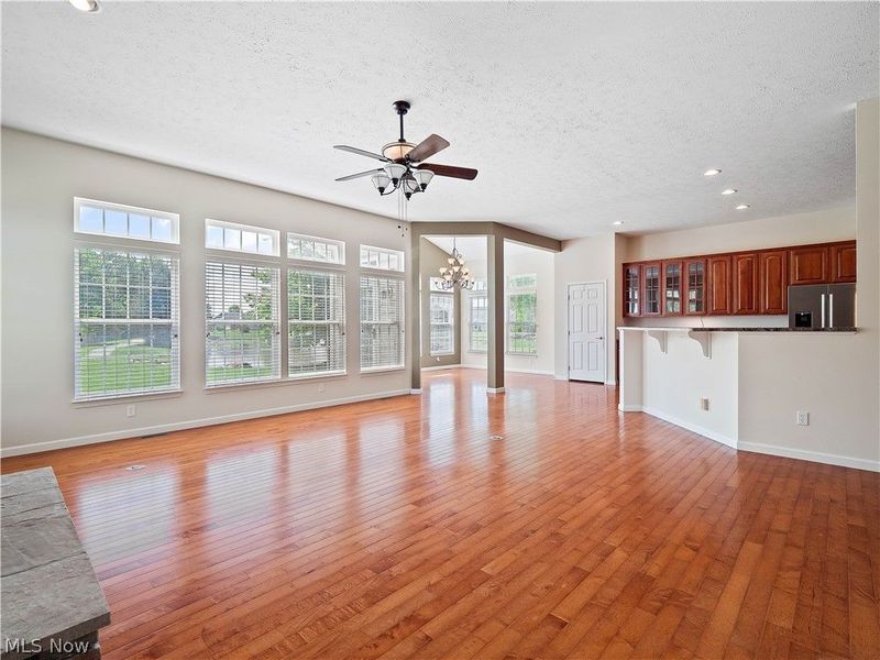 39183 Woodland Trail , Avon, OH 44011 Photo 12