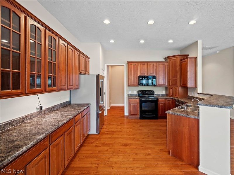 39183 Woodland Trail , Avon, OH 44011 Photo 17