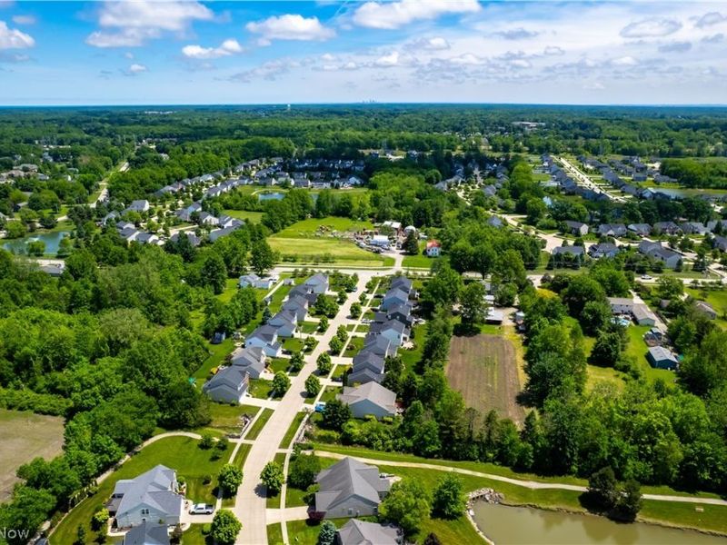 39183 Woodland Trail , Avon, OH 44011 Photo 47