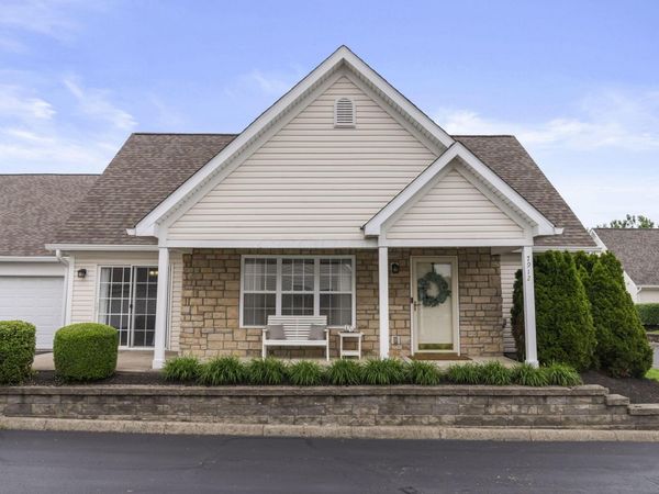 7912 Meadowlark Lane S, Reynoldsburg, OH 43068