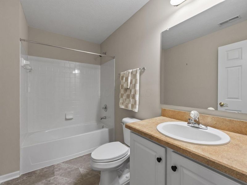 7912 Meadowlark Lane S, Reynoldsburg, OH 43068 Photo 23