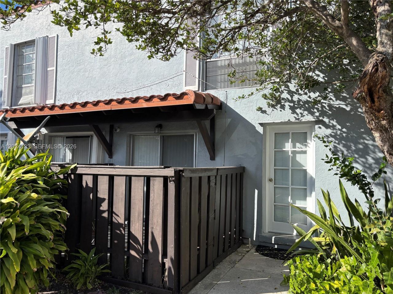 10806 N Kendall Dr , Unit P-26, Miami, FL 33176 Photo