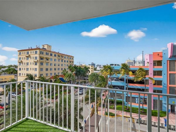 1255 Collins Ave , Unit 504, Miami Beach, FL 33139