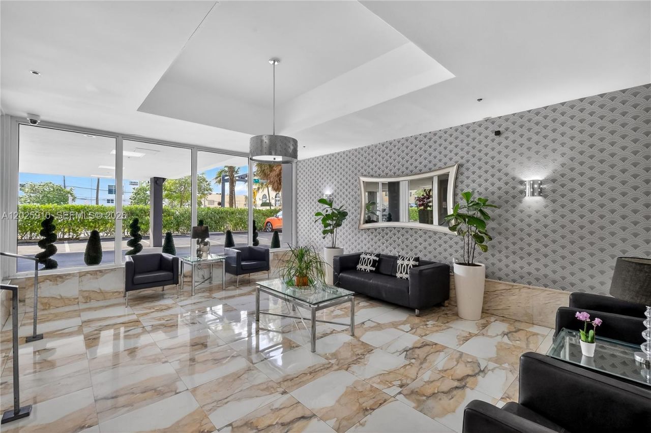 1255 Collins Ave, Unit 504, Miami Beach, FL 33139 Photo