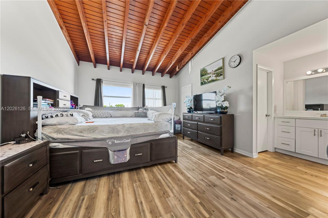 9011 NE 4th Ave Rd, Unit 9011, Miami Shores, FL 33138 Photo