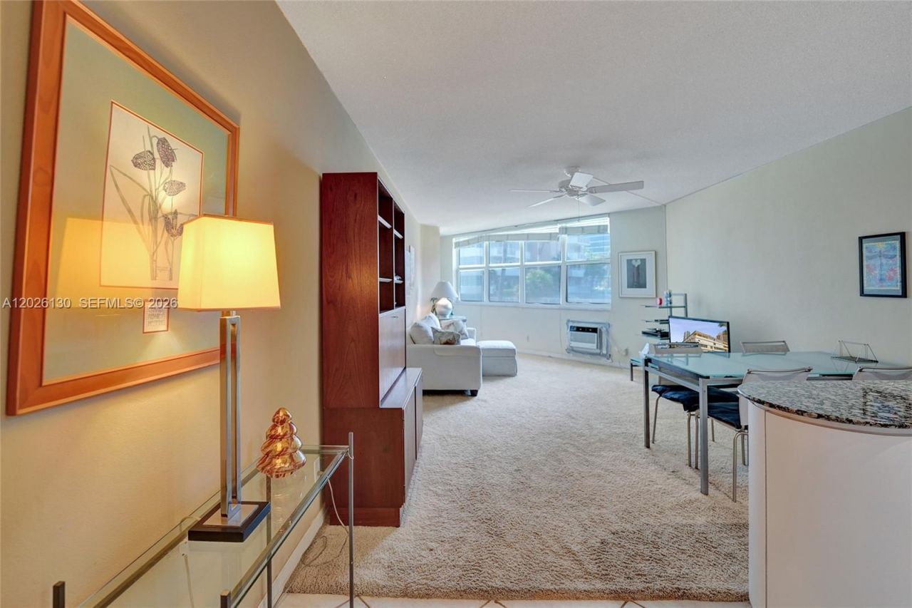 1936 S Ocean Dr , Unit 4C, Hallandale Beach, FL 33009 Photo