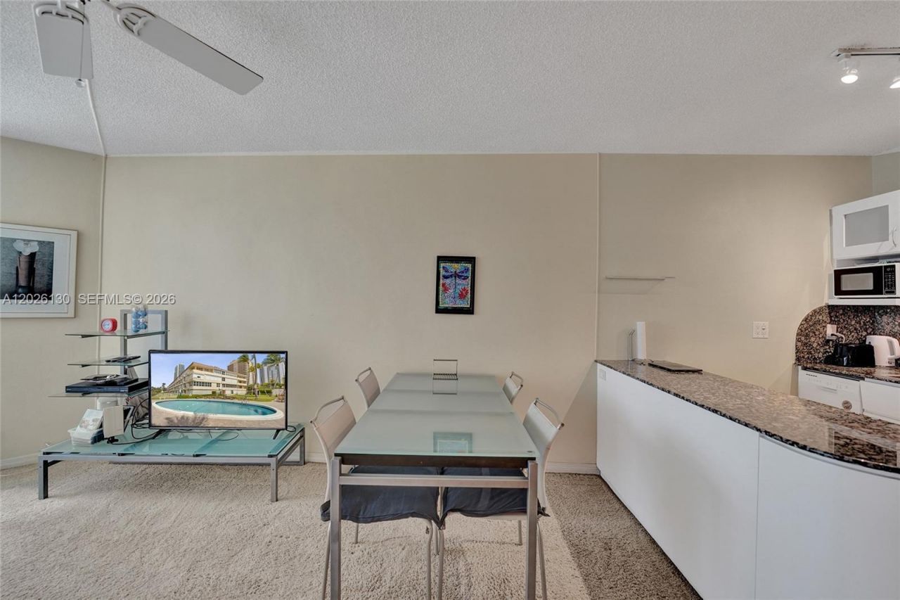 1936 S Ocean Dr , Unit 4C, Hallandale Beach, FL 33009 Photo