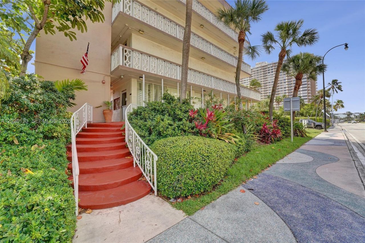1936 S Ocean Dr , Unit 4C, Hallandale Beach, FL 33009 Photo