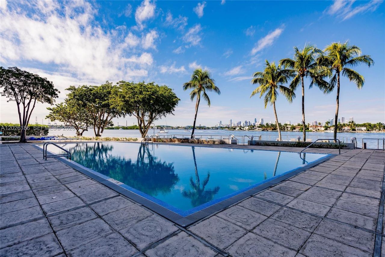 3 Island Ave , Unit 7A, Miami Beach, FL 33139 Photo