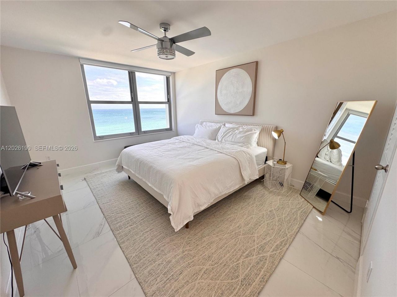 2899 Collins Ave , Unit 1037, Miami Beach, FL 33140 Photo