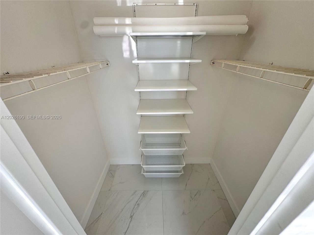2899 Collins Ave , Unit 1037, Miami Beach, FL 33140 Photo