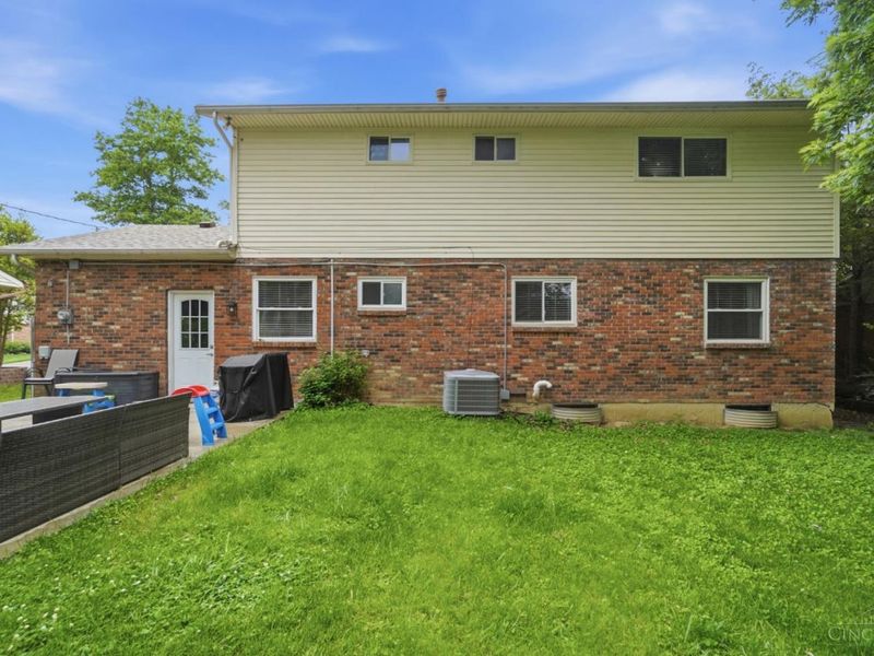 1728 Rockhurst Lane, Cincinnati, OH 45255 Photo 27