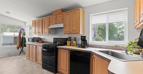 8749 Elm Street, Silver Springs, NV 89429 Photo