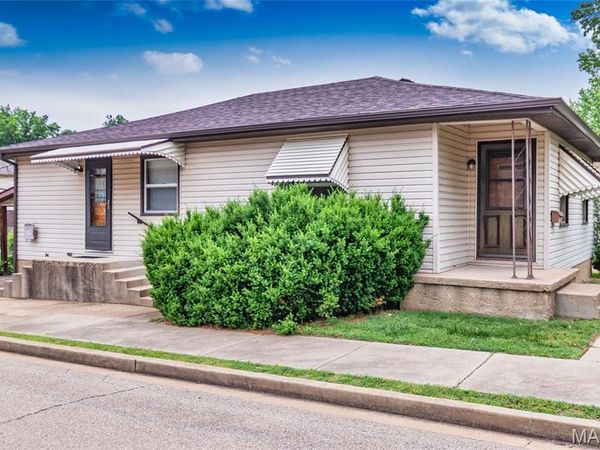 211 10th Street , Crystal City, MO 63019
