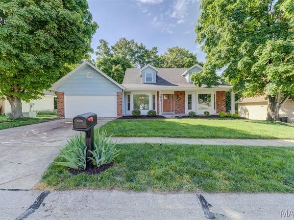16436 Green Pines Drive, Wildwood, MO 63011