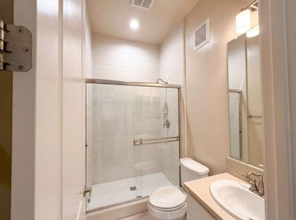 5601 Lakepointe Dr, Rocklin, CA 95677 Photo