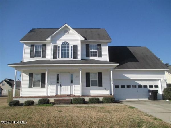 203 Smallberry Court , Sneads Ferry, NC 28460