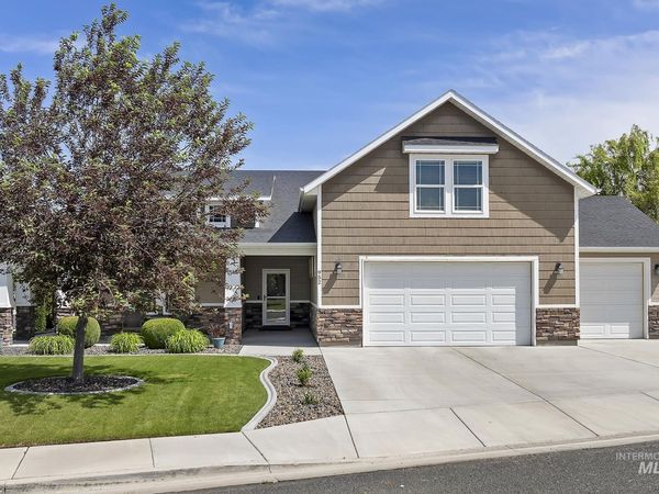 952 White Birch Ave, Twin Falls, ID 83301