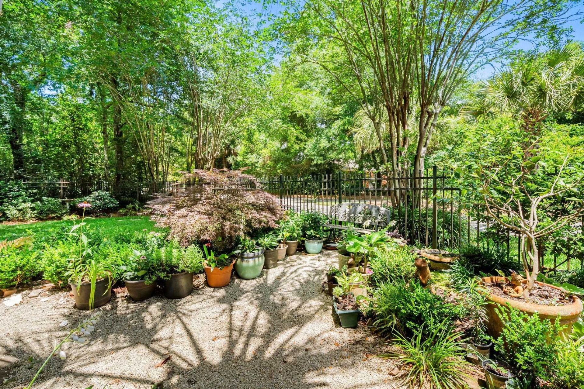 7 Gillette Pl.  Photo 36
