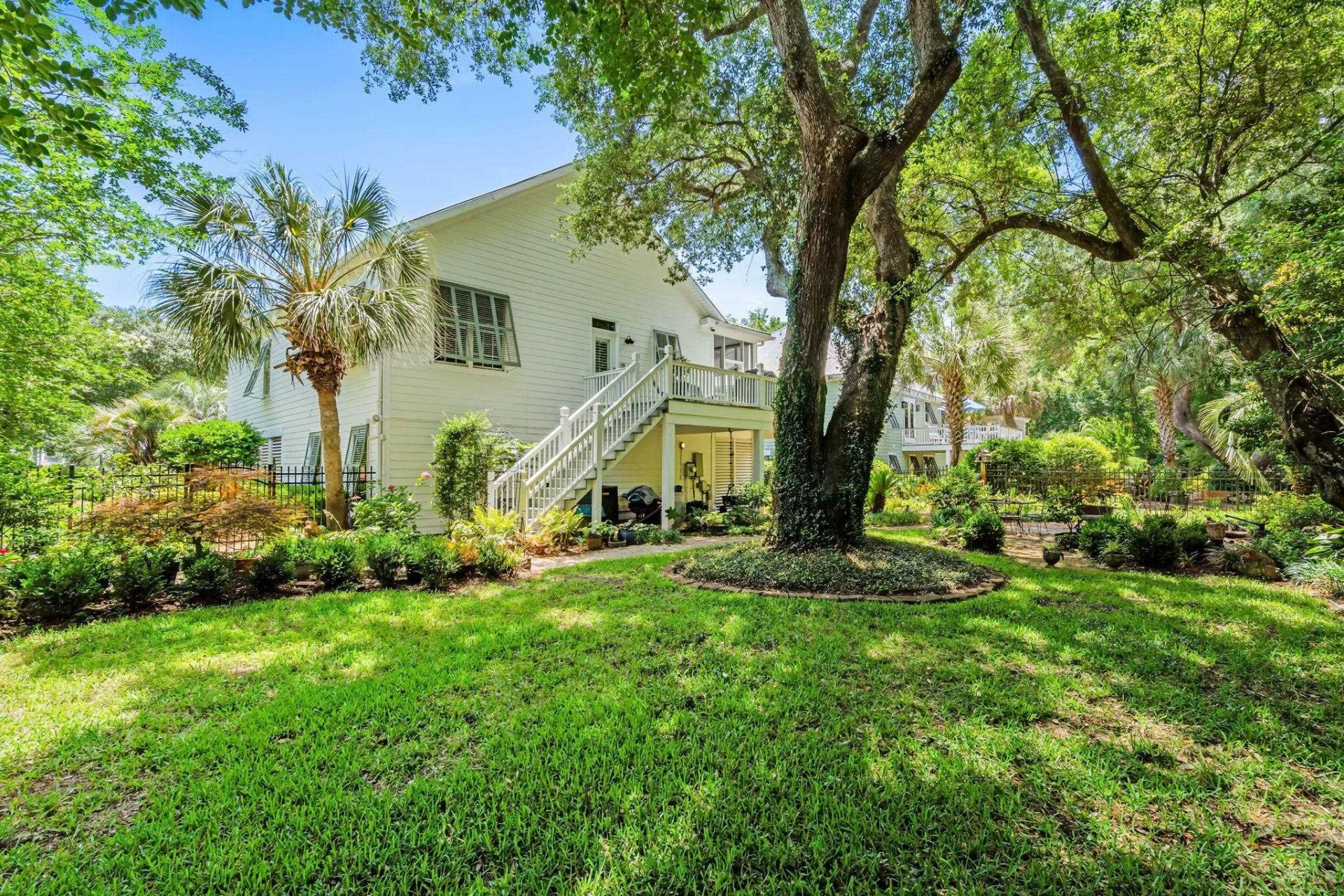 7 Gillette Pl.  Photo 41