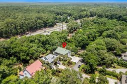 7 Gillette Pl.  photo 4