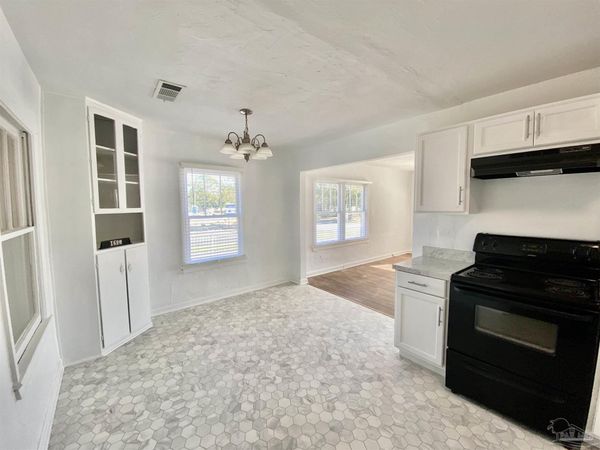 1600 W Romana St, Pensacola, FL 32502