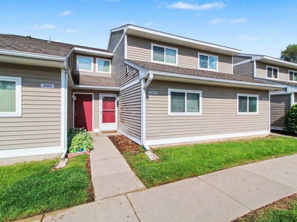 2103 Stone School Circle, Ann Arbor, MI 48108