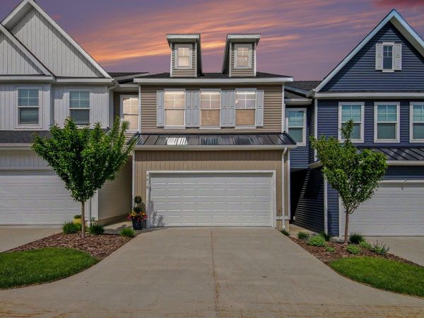 4819 Stonewood River Avenue SW, Wyoming, MI 49418