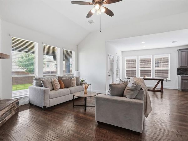 1122 Alderwood Drive, Justin, TX 76247