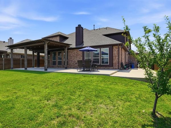 1122 Alderwood Drive, Justin, TX 76247