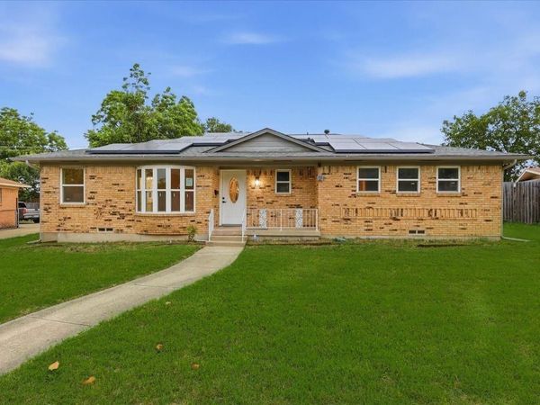5719 Enchanted Lane, Dallas, TX 75227