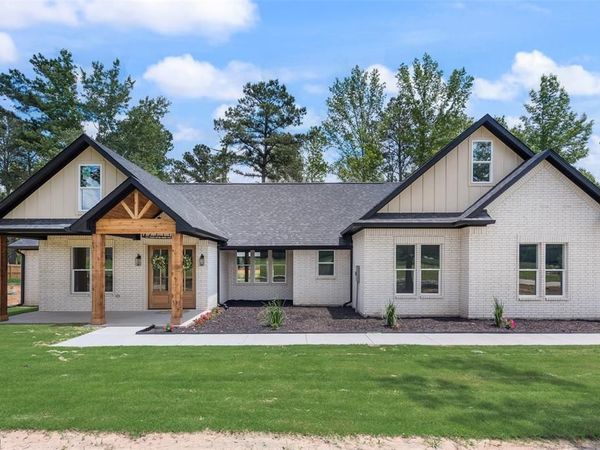 17404 County Road 479, Lindale, TX 75771