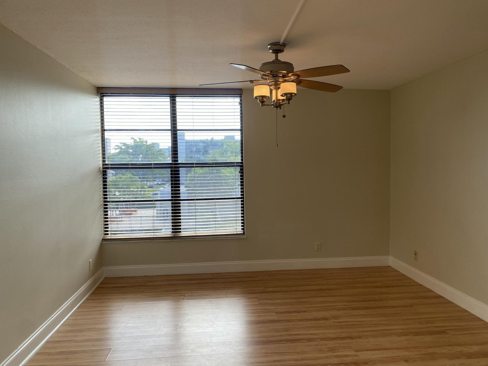 4 Royal Palm Way, Unit 308, Boca Raton, FL 33432 Photo