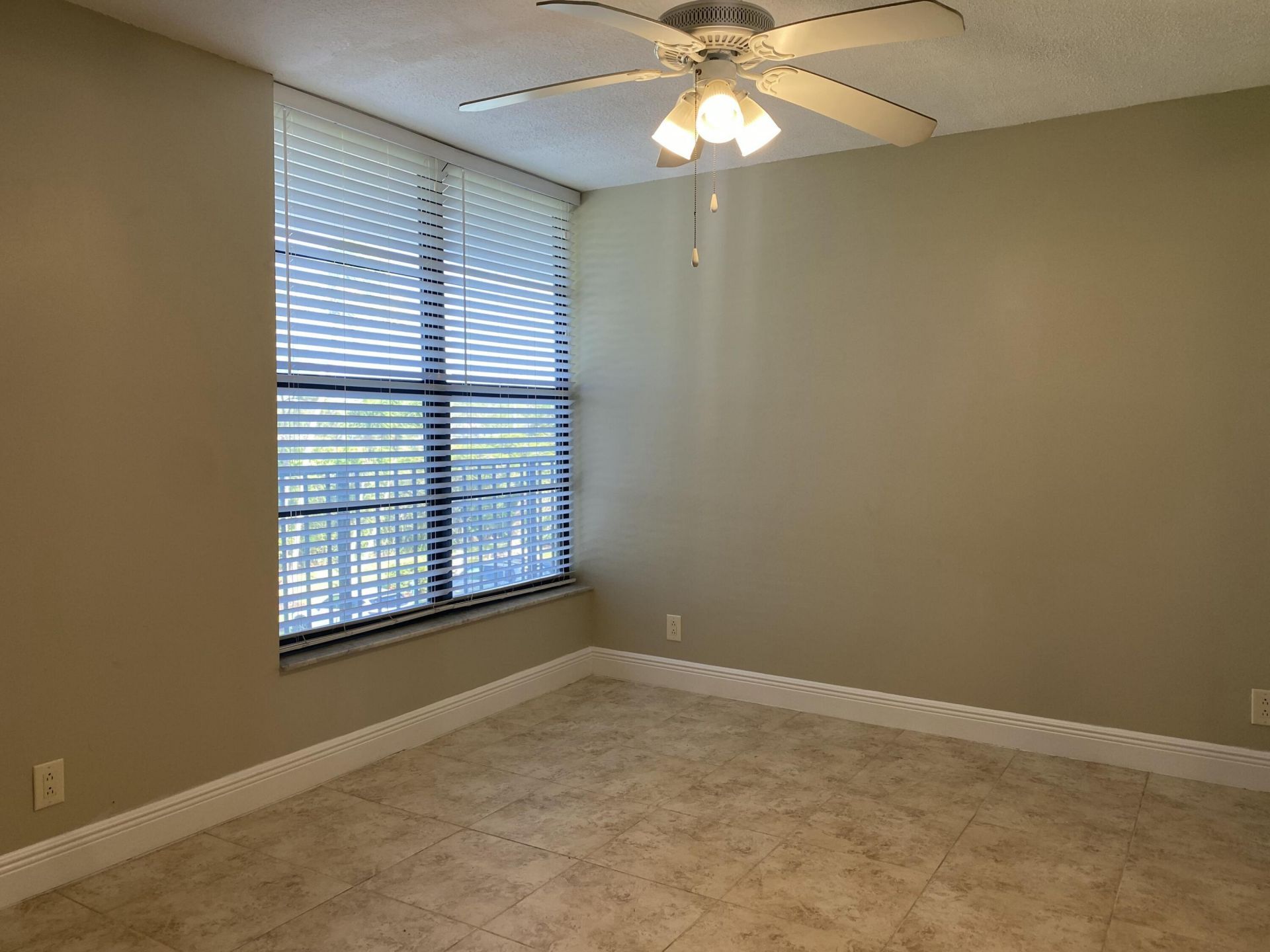 4 Royal Palm Way, Unit 308, Boca Raton, FL 33432 Photo
