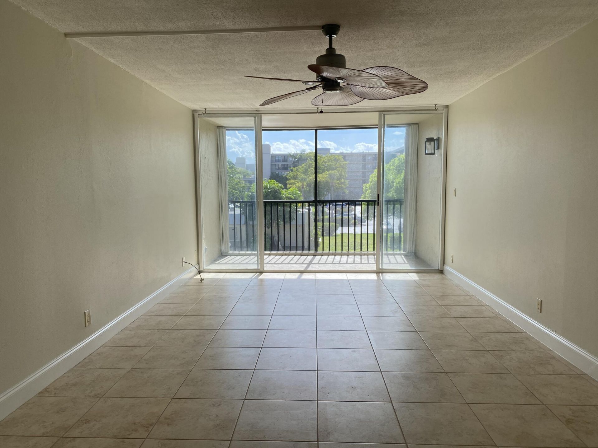 4 Royal Palm Way, Unit 308, Boca Raton, FL 33432 Photo