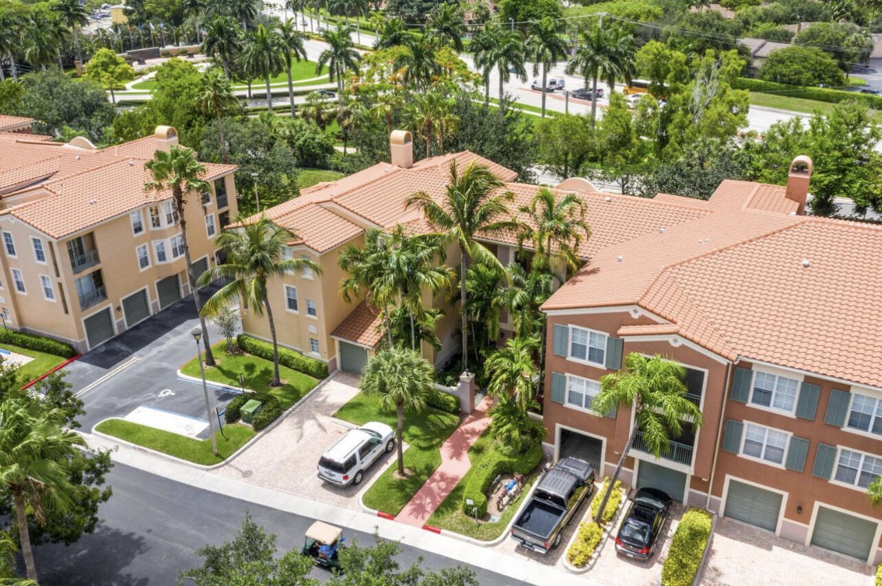 11770 St Andrews Place, Unit 102, Wellington, FL 33414 Photo