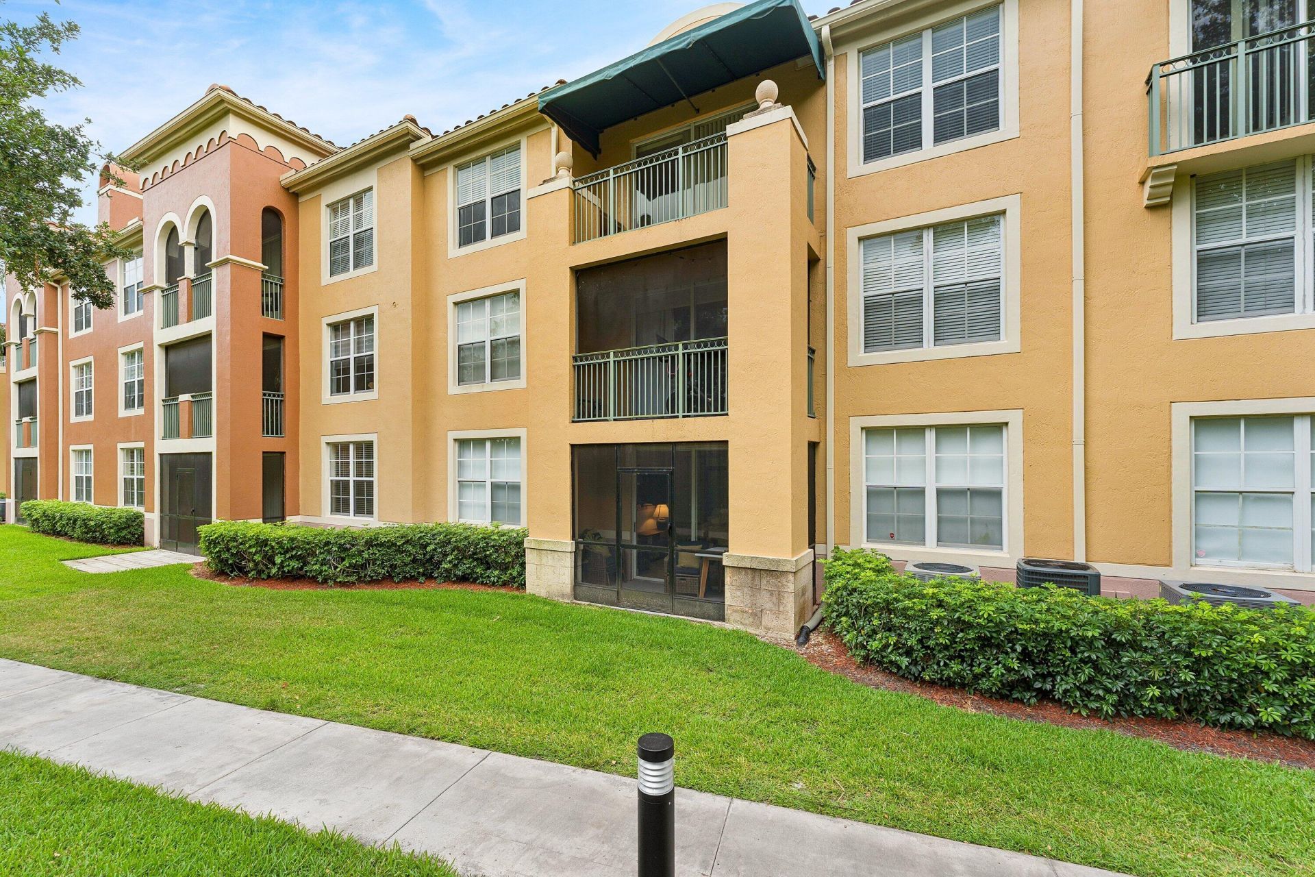 11770 St Andrews Place, Unit 102, Wellington, FL 33414 Photo