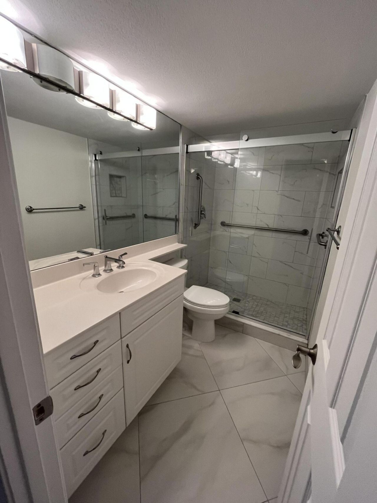 1000 Spanish River Road, Unit 1f, Boca Raton, FL 33432 Photo